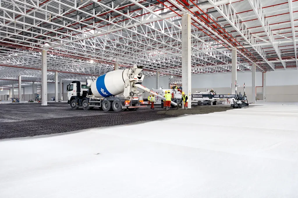 pavimento_altras_prestaciones_ultraresistente_logistico_hormigonado